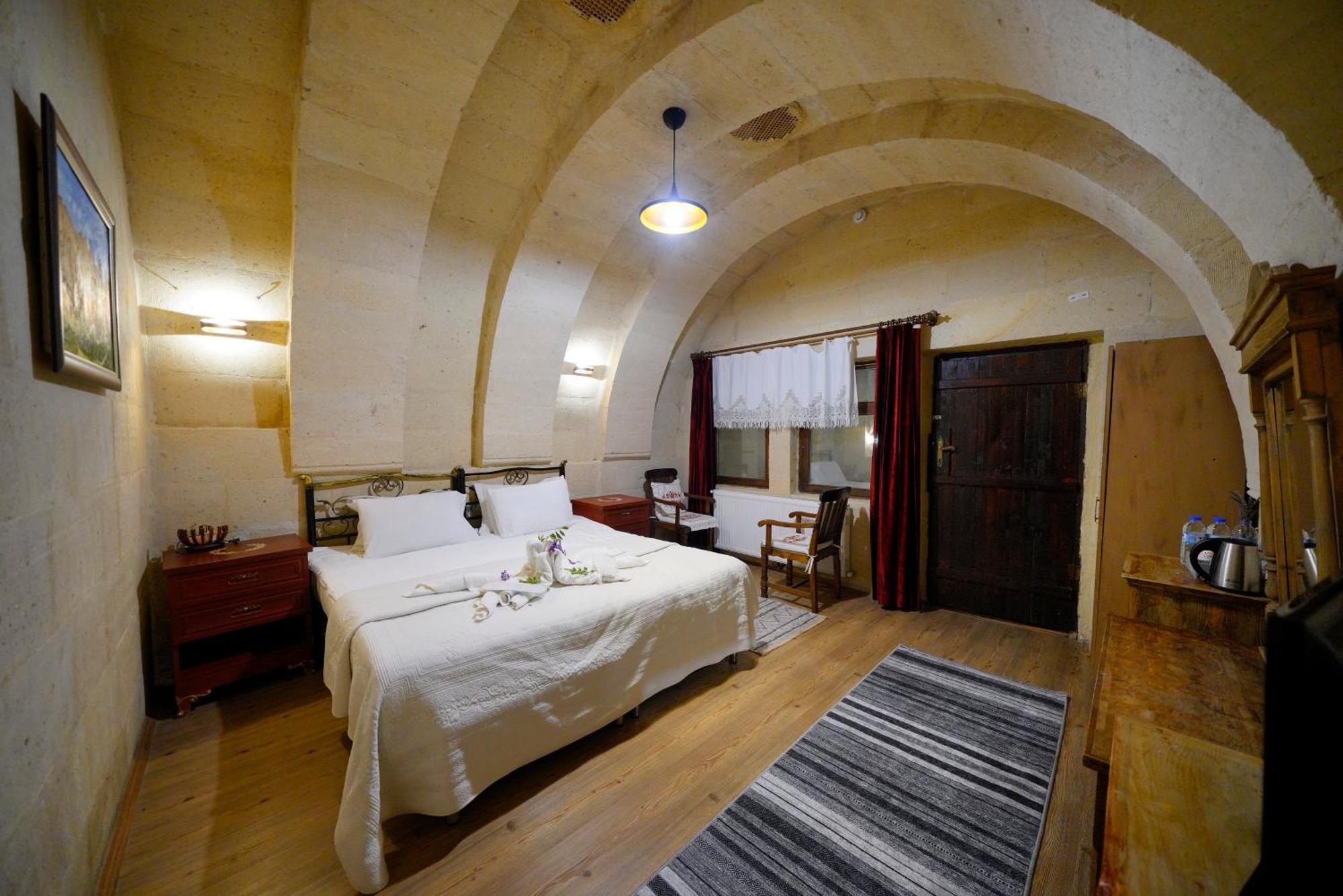 Отель Antik Cave House Ургуп Экстерьер фото